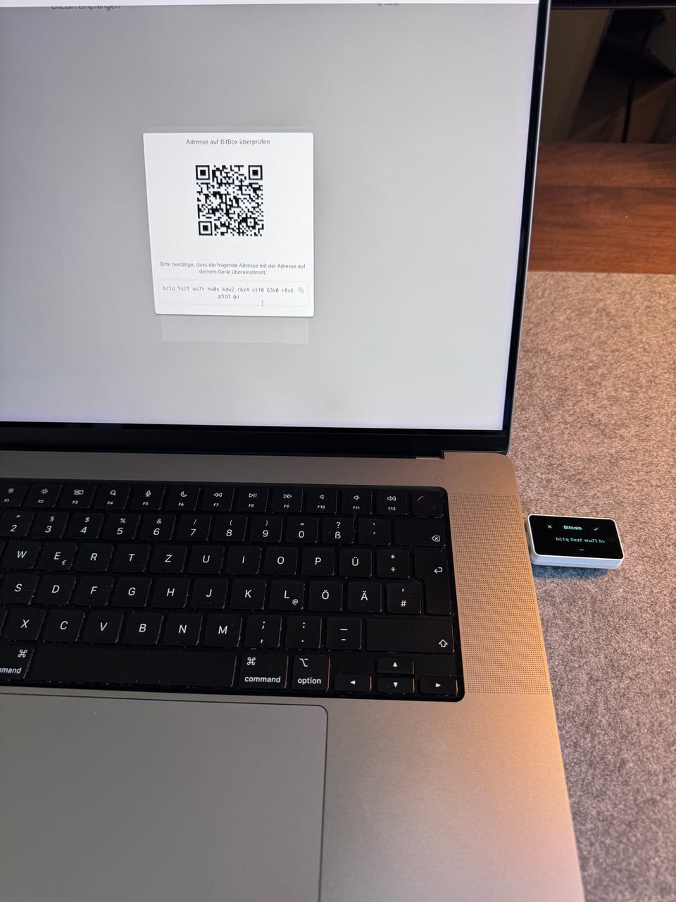 Empfang oder Versand über die BitBox02 Nova